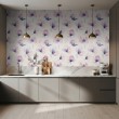 Papel pintado floral diseño moderno flores acuarela en tonos lavanda y azul fondo beige claro