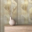 Geometrische Tapete vertikale Linien modernes Design mit Metallic-Effekt in Gold und Beige